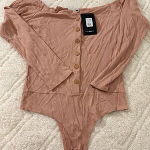 Ribbed Long Sleeve Bodysuit in Mauve